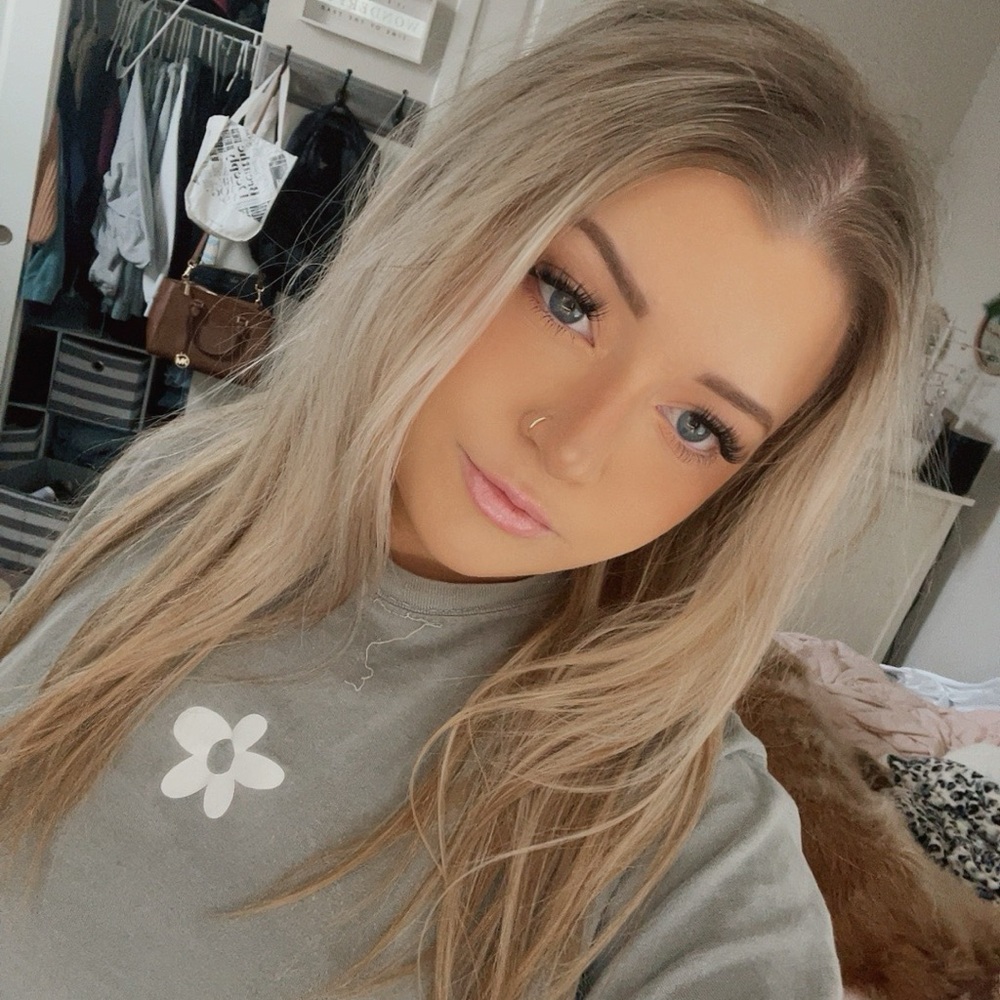 Meet your Posher, Kaitlyn